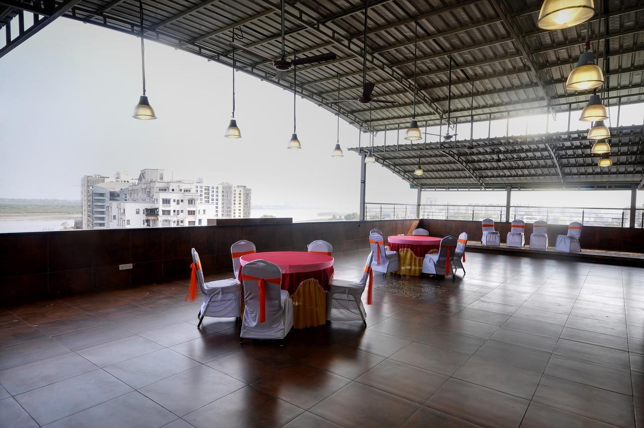 Shreeji Vatika Hotel Surat Eksteriør billede