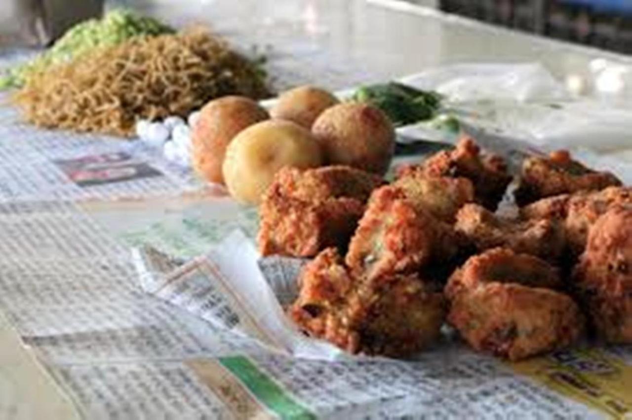 Shreeji Vatika Hotel Surat Eksteriør billede
